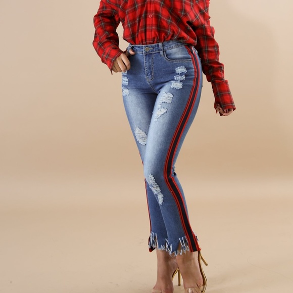 Red Stripe Distressed Fringed Jeans Juniors - Picture 2 of 5